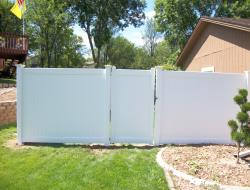 White Vinyl Privacy Fence Minnesota