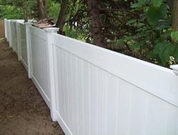 White Vinyl Privacy Fence Minnesota